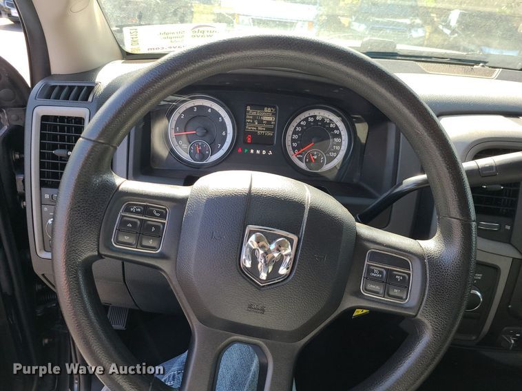 image for item DK4121 2015 Dodge Ram 2500  Crew Cab pickup truck