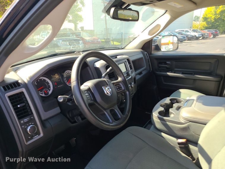 image for item DK4121 2015 Dodge Ram 2500  Crew Cab pickup truck