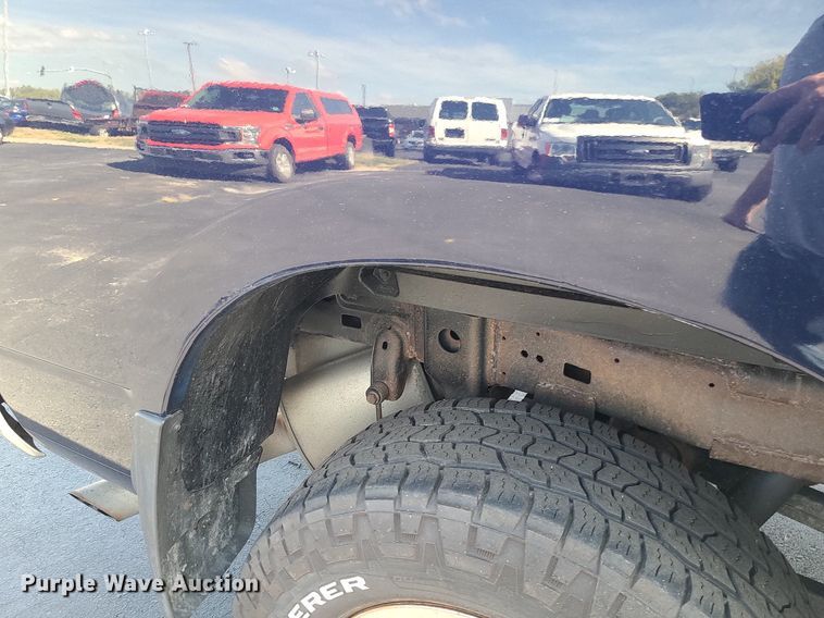 image for item DK4121 2015 Dodge Ram 2500  Crew Cab pickup truck