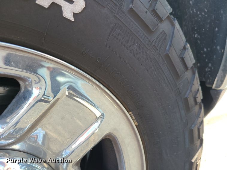 image for item DK4121 2015 Dodge Ram 2500  Crew Cab pickup truck