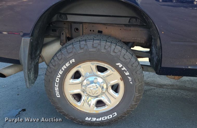 image for item DK4121 2015 Dodge Ram 2500  Crew Cab pickup truck