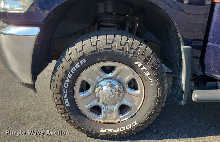 image for item DK4121 2015 Dodge Ram 2500  Crew Cab pickup truck