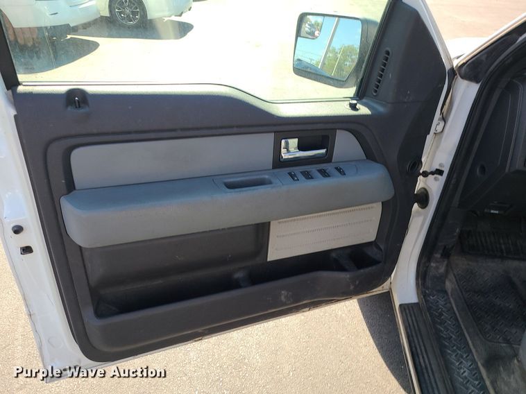 image for item DK4122 2014 Ford F150  SuperCab pickup truck