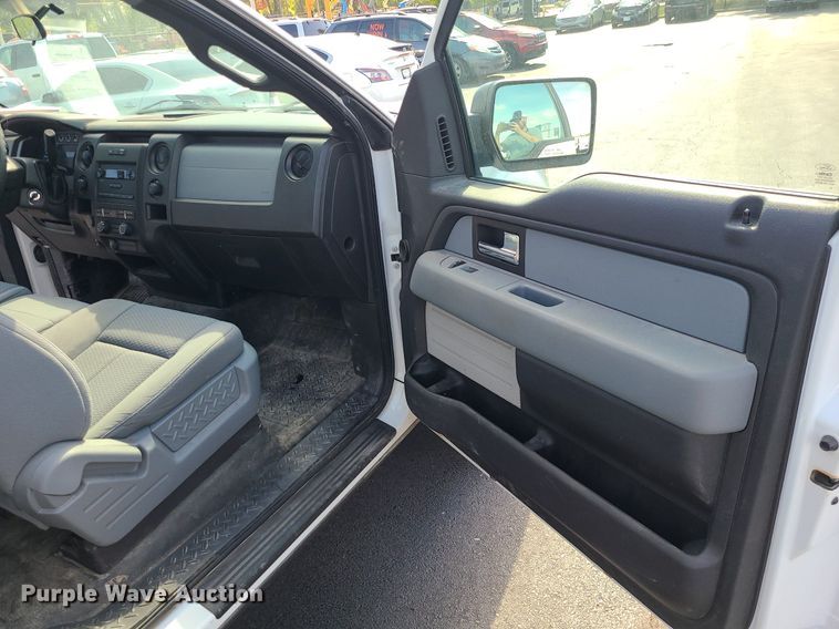 image for item DK4122 2014 Ford F150  SuperCab pickup truck