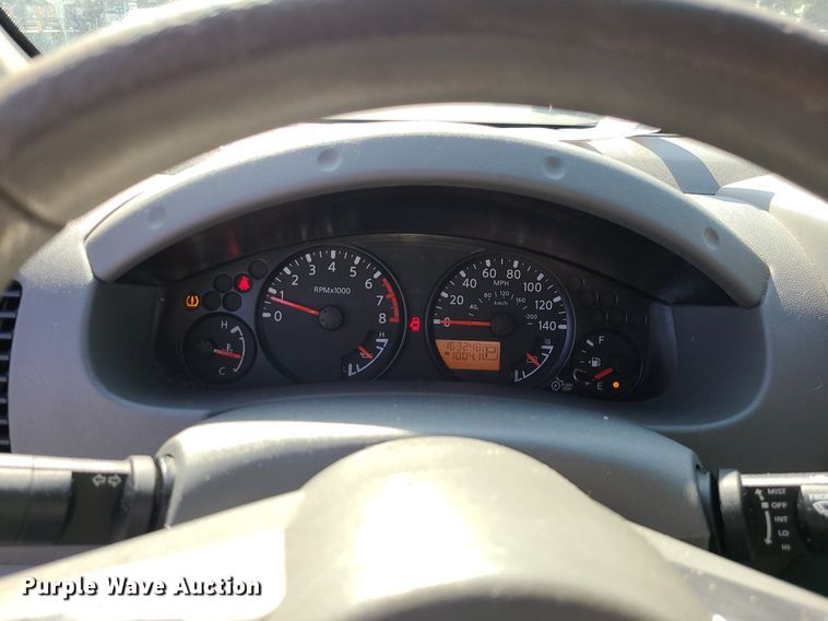 image for item DK4124 2012 Nissan Frontier  Crew Cab pickup truck