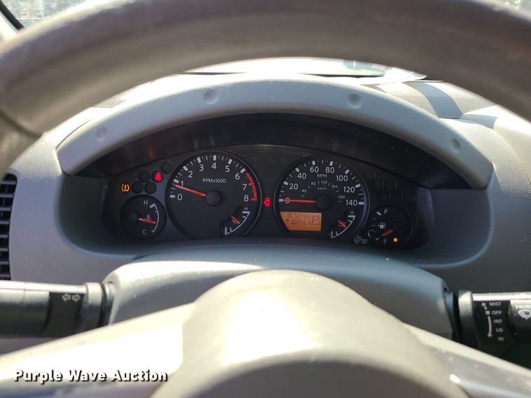 image for item DK4124 2012 Nissan Frontier  Crew Cab pickup truck