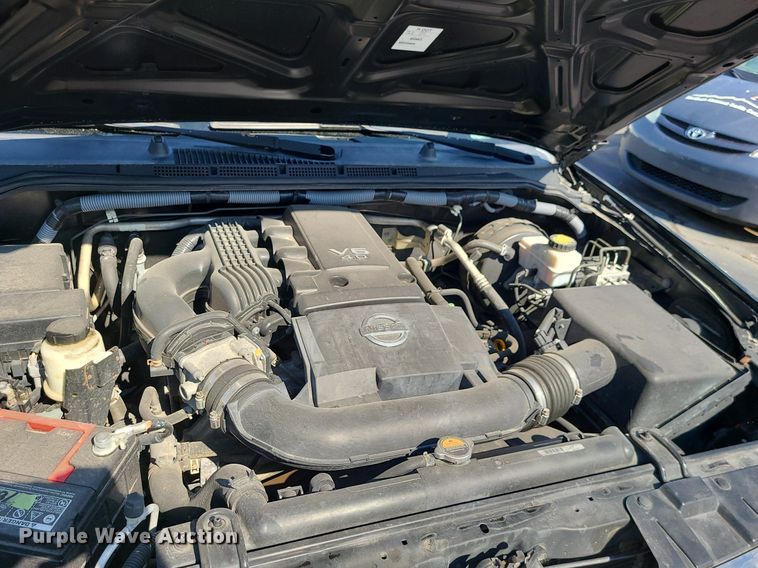 image for item DK4124 2012 Nissan Frontier  Crew Cab pickup truck