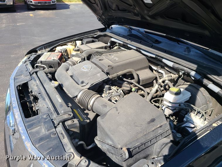 image for item DK4124 2012 Nissan Frontier  Crew Cab pickup truck