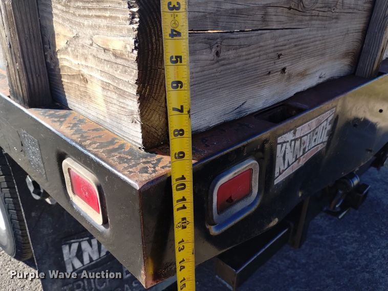 image for item DK8844 2000 Ford F350 Super Duty XL  flatbed pickup truck