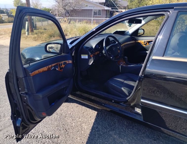 image for item DK8845 2006 Mercedes Benz E350