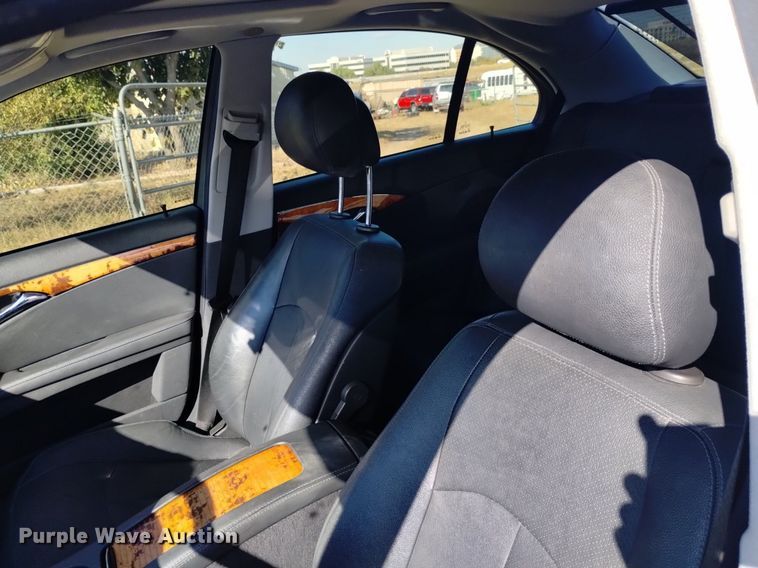 image for item DK8845 2006 Mercedes Benz E350