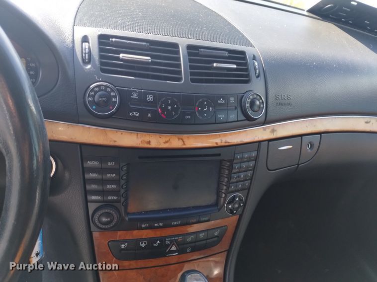 image for item DK8845 2006 Mercedes Benz E350