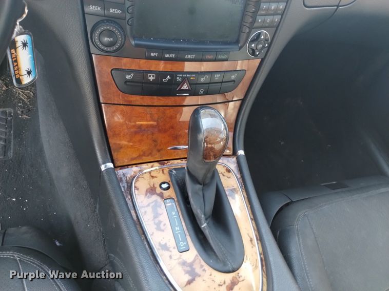 image for item DK8845 2006 Mercedes Benz E350