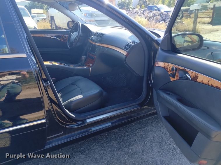 image for item DK8845 2006 Mercedes Benz E350