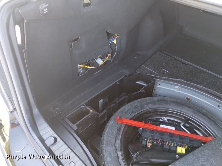 image for item DK8845 2006 Mercedes Benz E350