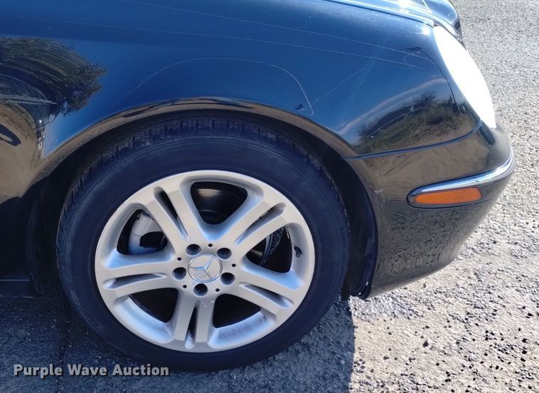 image for item DK8845 2006 Mercedes Benz E350