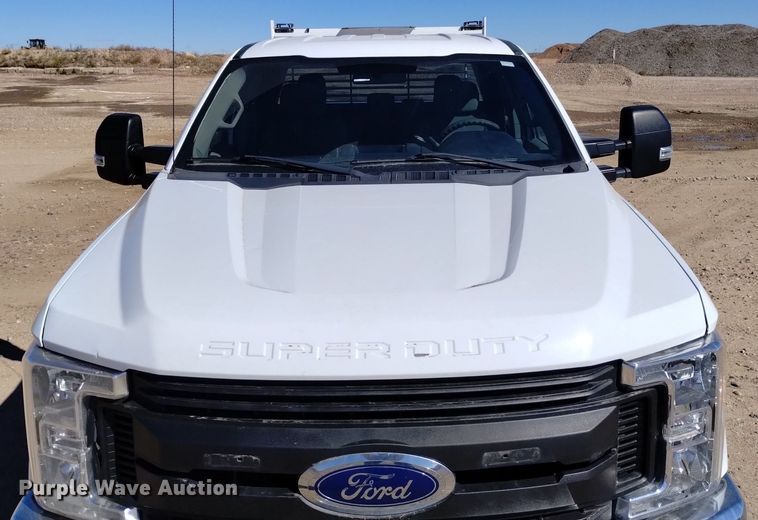 image for item DK8857 2017 Ford F250 Super Duty XL  SuperCab pickup truck