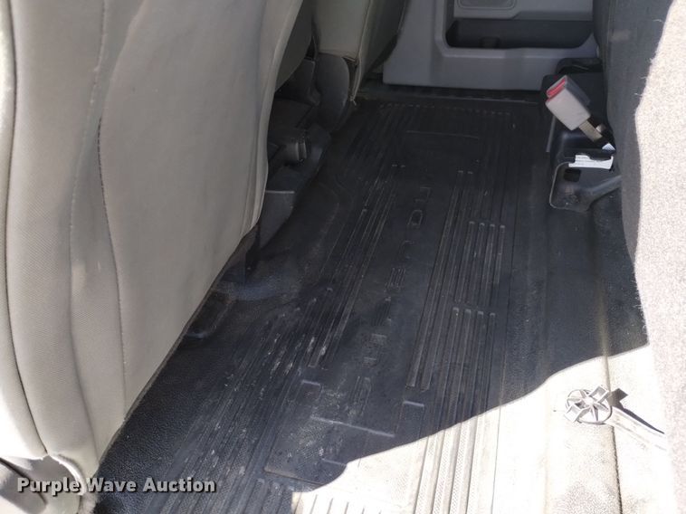 image for item DK8857 2017 Ford F250 Super Duty XL  SuperCab pickup truck