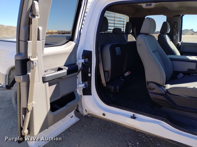 image for item DK8857 2017 Ford F250 Super Duty XL  SuperCab pickup truck