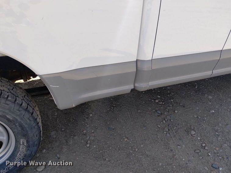 image for item DK8857 2017 Ford F250 Super Duty XL  SuperCab pickup truck