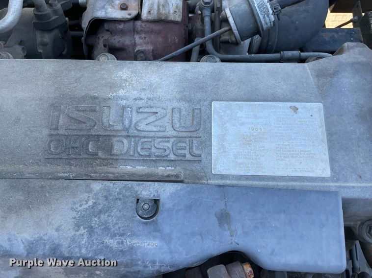 image for item DM0374 2002 Isuzu NPR  flatbed truck