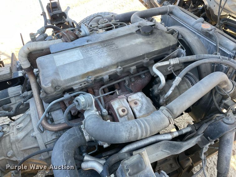 image for item DM0374 2002 Isuzu NPR  flatbed truck