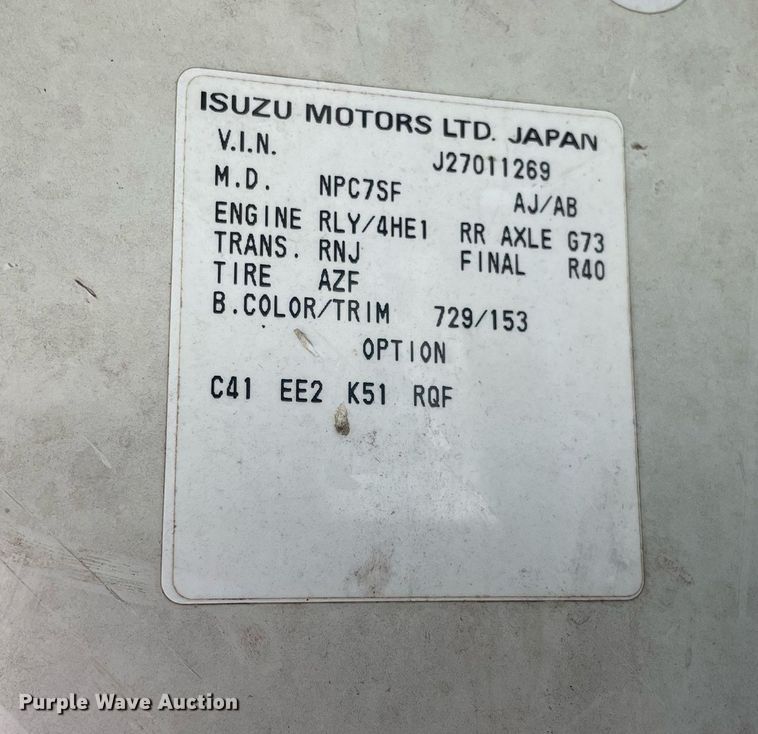 image for item DM0374 2002 Isuzu NPR  flatbed truck