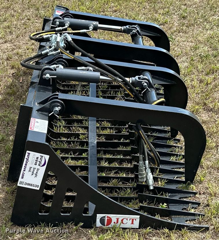 image for item DM6530 JCT  skid steer grapple bucket