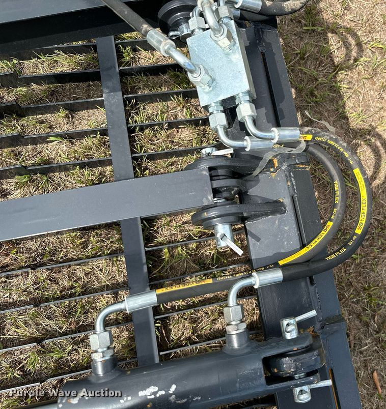 image for item DM6530 JCT  skid steer grapple bucket