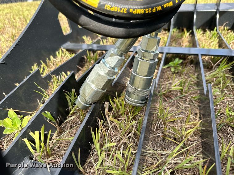 image for item DM6530 JCT  skid steer grapple bucket