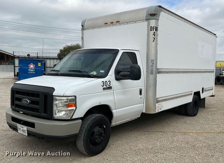 image for item DN3156 2012 Ford E350 Super Duty  box truck