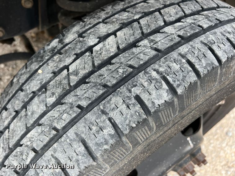 image for item DN3156 2012 Ford E350 Super Duty  box truck