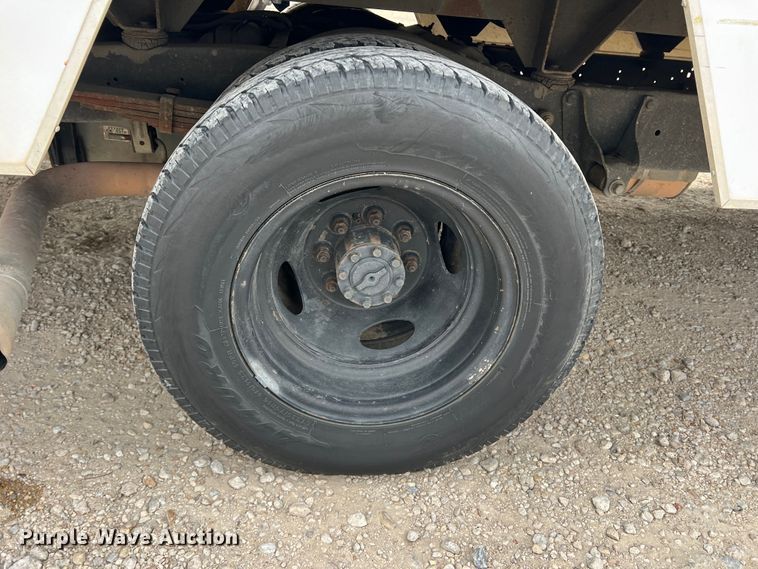 image for item DN3156 2012 Ford E350 Super Duty  box truck