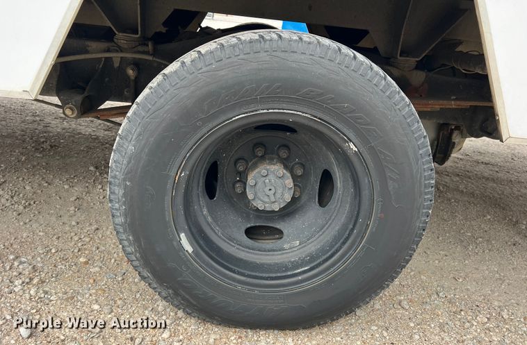 image for item DN3156 2012 Ford E350 Super Duty  box truck