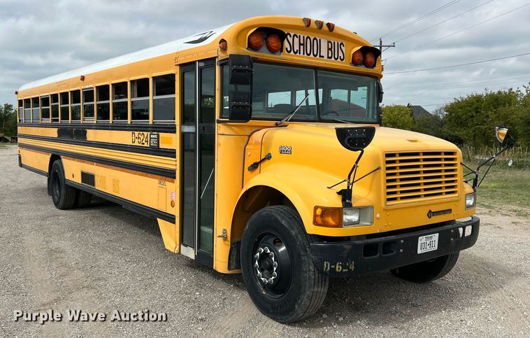 image for item DN3157 2002 International 3800  school bus