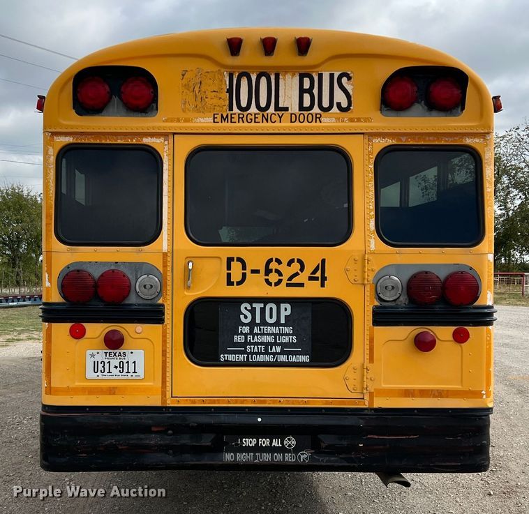image for item DN3157 2002 International 3800  school bus