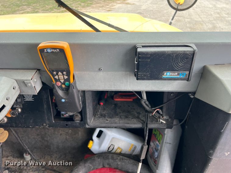 image for item DN3157 2002 International 3800  school bus