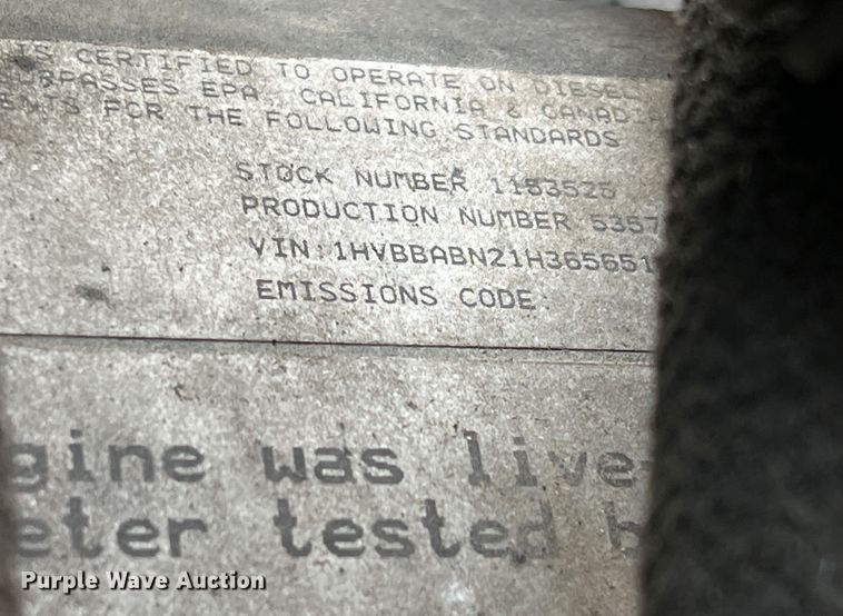 image for item DN3157 2002 International 3800  school bus