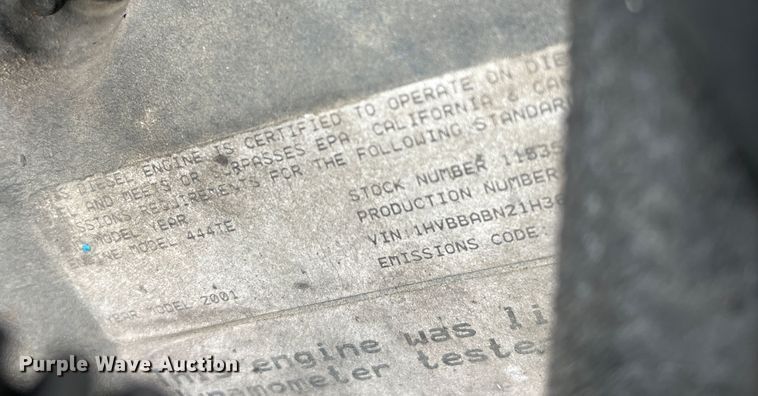 image for item DN3157 2002 International 3800  school bus