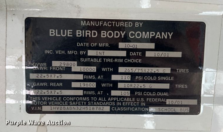 image for item DN3157 2002 International 3800  school bus