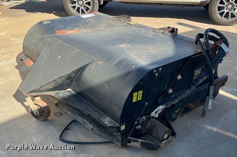 image for item DN3158 2014 Caterpillar BP118C  skid steer sweeper