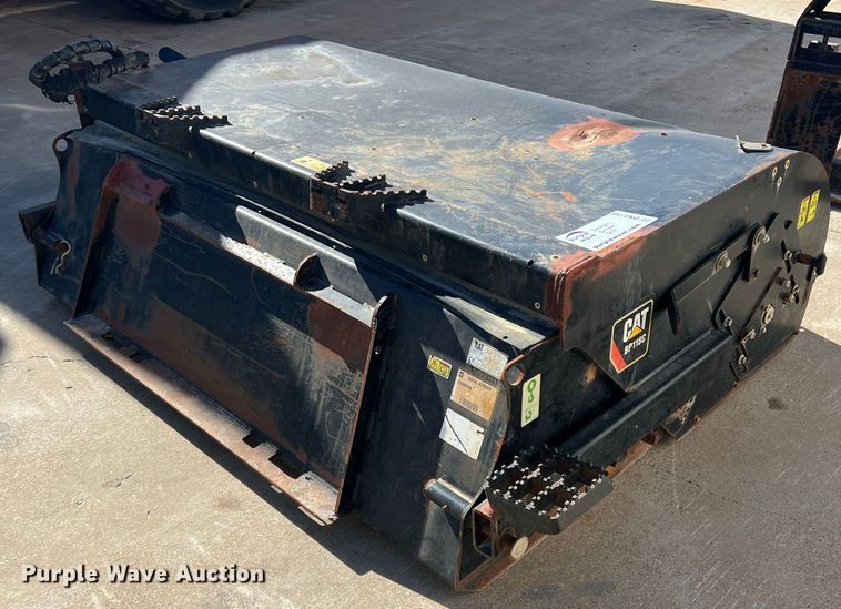 image for item DN3158 2014 Caterpillar BP118C  skid steer sweeper