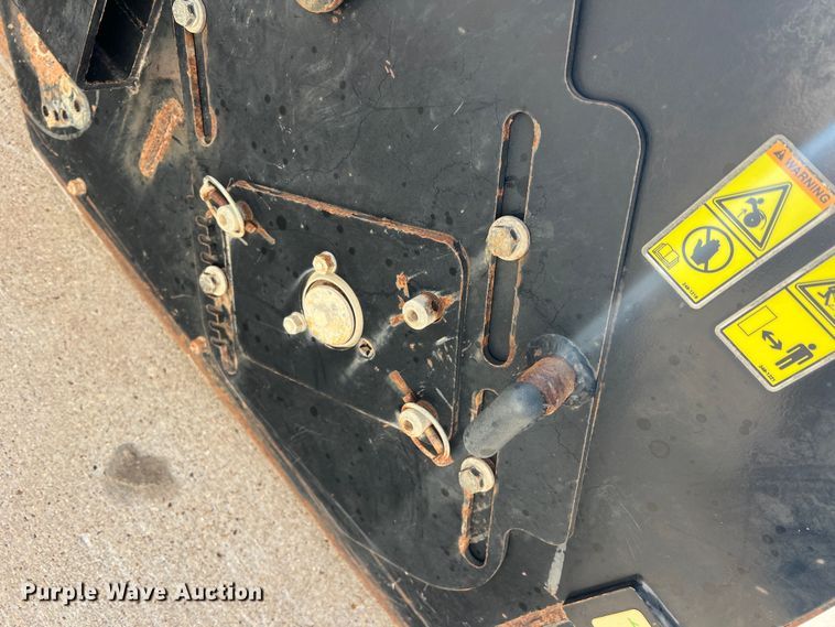 image for item DN3158 2014 Caterpillar BP118C  skid steer sweeper