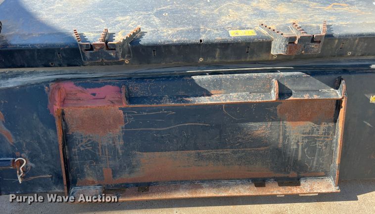 image for item DN3158 2014 Caterpillar BP118C  skid steer sweeper