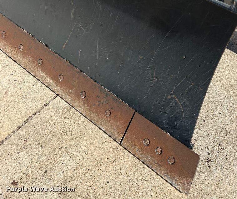 image for item DN3159 2014 Caterpillar  skid steer dozer blade