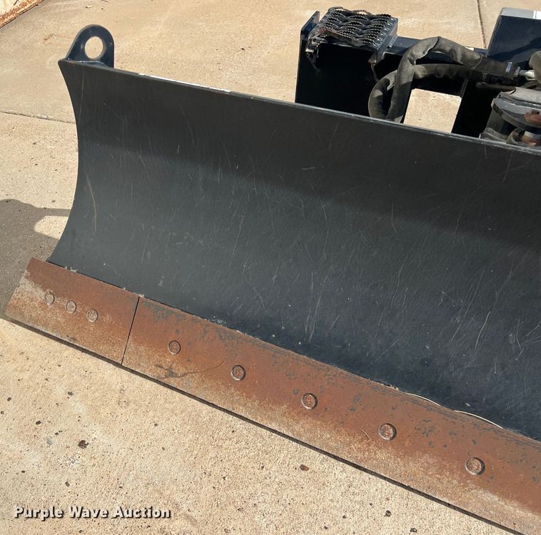 image for item DN3159 2014 Caterpillar  skid steer dozer blade