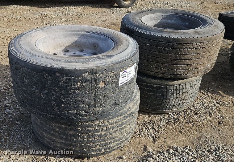 image for item DN6999 (4) tires and wheels