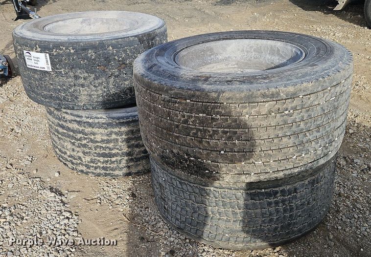 image for item DN6999 (4) tires and wheels