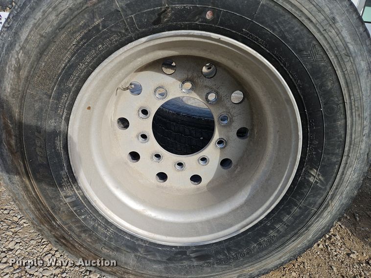 image for item DN6999 (4) tires and wheels