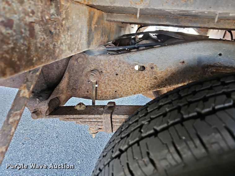 image for item DN8721 2007 Ford E450  shuttle bus